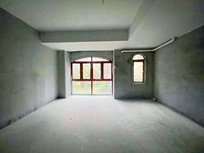 真高埗政府旁 新世纪颐龙湾(四五期别墅) 商品房 小区新满二