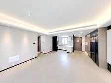 汽车站旁 好楼层 前排无遮挡 房东急售 价格可大商 无税费