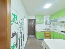 中间楼层双南两房得房率高全明双轨交通采光 好