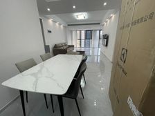 万达青城东院南北通透,无连廊三房两厅品质家装