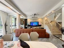 喜欢清静的来!龙洲湾下叠别墅带100平花园 拎包入住