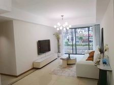 次新房 精装大三房双卫 带超大露台