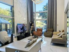 珊瑚湾畔 独栋单边超大花园 湖景大别墅 有天有地