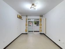 西环里,新家具,环保装修,采光好,停车位免费