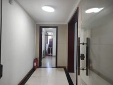 车公庄 物华大厦 紧邻中央网信办 户型方正 交通便利 高层