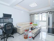 普陀曹杨南北通透两房 满五住宅诚意出售