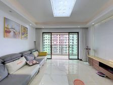 全区价格美丽 精装四房 南北对流 保养新净 来电价格可谈