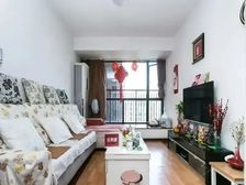 新德家园精装修,房东急售,当居住融入环境,心也随之淡定