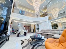 海逸靠湖别墅在售业主装修保养很新直接拎包入住