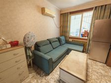 大礼堂旁边 电梯一室 全款30万 0首付带回家