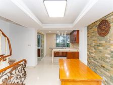 中环内邻水别墅 上南翡翠苑 带车位2个 近地,铁 满五年