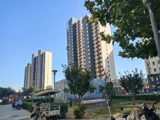 保定一中商圈 两居 中间好楼层 包新本税 可贷款