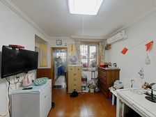 处真光之巅,一览凌云之姿!文明小区,房东急需腾出购房!