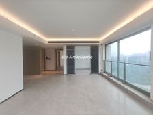 江北嘴 北滨路头排江景大平层 精装修带新风地暖中央空调