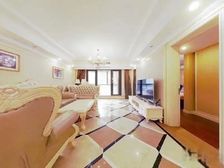 满五年 南北通透四房,总高六层洋房,朝南双阳台,小区中间