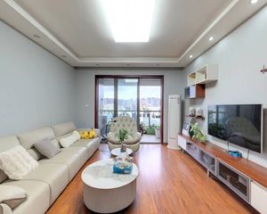 龙湖翠微清波A区 3室2厅 东