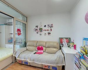 玉璟园 1室1厅 67.8平