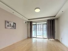 小区C位不靠路+可GAI4房+采光好+诚意出售