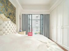 天御香山花园精装修,业主着急出售 价格真实!!!!两个车位