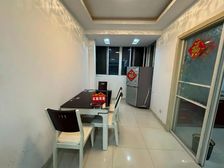 哇塞 泰晤士 三新 必卖好房 三开间朝南 中间楼层