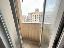 青浦徐泾北城南北通透三房 满二毛坯高层住宅