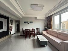 可 !套大两房 全明户型采光好 天然氧吧 南临河 业主诚售