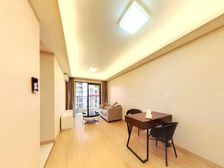 万科里享家 诚心出售 送家私家电送车位 价格可谈 包税南向