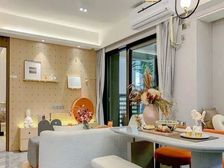 保利云湖壹号 诚心出售 送家私家电送车位 价格可谈 包税南向