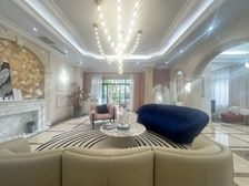 汽博精装联排别墅端户 拎包入住 出行便利 花园100平