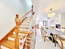 2018年次新小区 小区品质高 远离城市喧嚣 随时看房 可谈