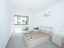 理工新上!带20平独用露台!南北边套全明!精装全送!有钥匙!