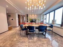 “稀缺高层席位|仅此一栋观景王座,收藏级湖居资产!”