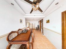 松江新城 高楼层采光充足 精装可拎包入住 低密度社区