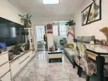 新上 ,精装全明两室,好楼层,近地铁,近商场,可