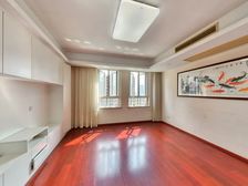 中央景城 4室2厅 139.22平