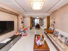 春天花园南区,南北通透,中间楼层,精美装修,拎包即住;