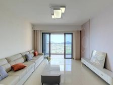 没水分,雅居乐万象郡南北通透精装4室 采光好