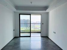 价格好商量 带电梯 装修好 南北通透 临地铁 中间楼层