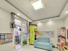 春江三月公寓二期 1室1厅 52.7平