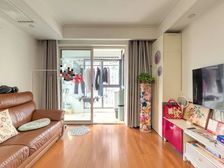 中央景城 2室1厅 92.6平