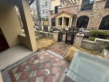 维多利亚(必看)联排别墅281 平带地下室双车位,仅260万