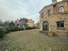 龙盘湖(必看)双拼别墅,院子260多平,仅售270万,随时看