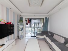 融创城融祥园 精装修三房 南北通透 位置安静 户型方正