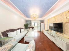 云间东校 顶楼复式 强采光 中心位置 欧式精装 家具全送