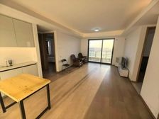 小区中心位置 三房两厅 诚心出售 满五