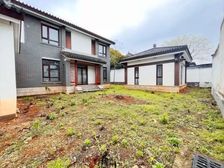 中国院子仁海独栋别墅 把头 平层结构 双车库 带大露台