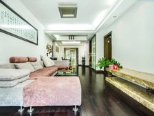 高得房率飞机户型,无贷款无 ,随时看房,一梯两户,闹中取静