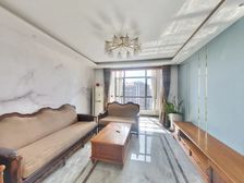 金隅悦城秀悦园 过5年 精装修 带阁楼 南北通透