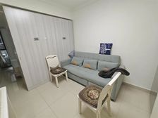 渝中上清寺精装南向小户 满二苑低层住宅