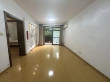 1房捡漏必看 带40平左右大花园 门口地铁商场 无稅